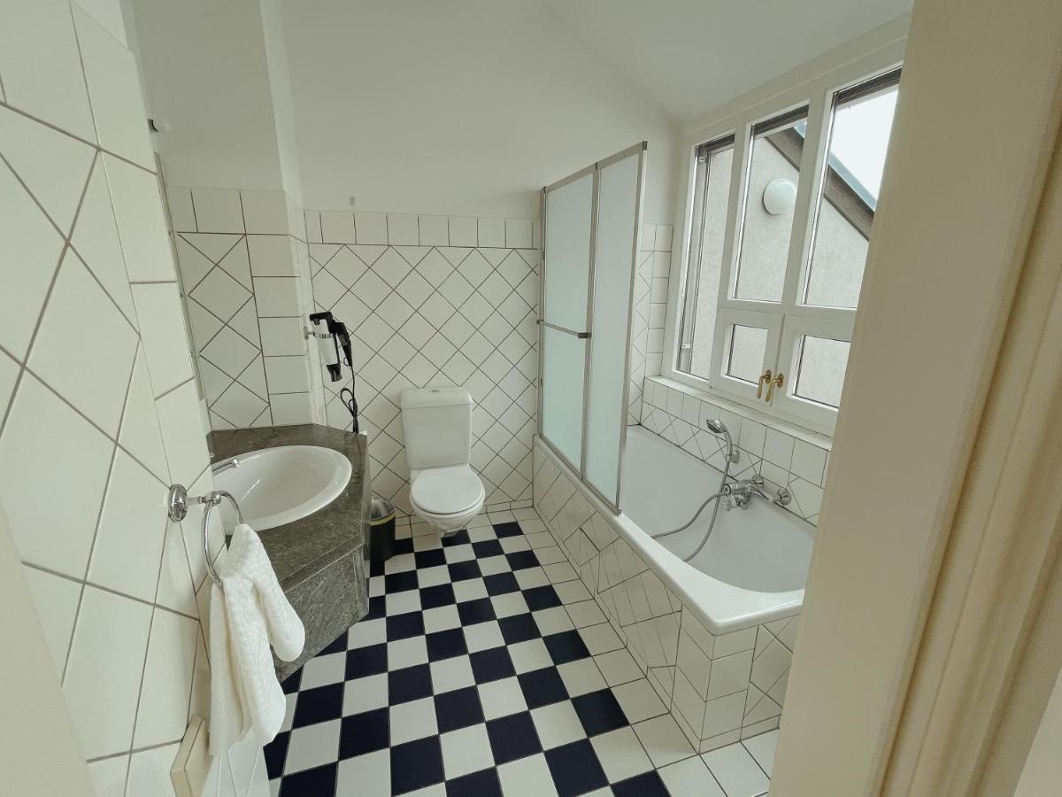 Luxury 150M2 Suite In Most Desirable Area Of Historic Central וינה מראה חיצוני תמונה