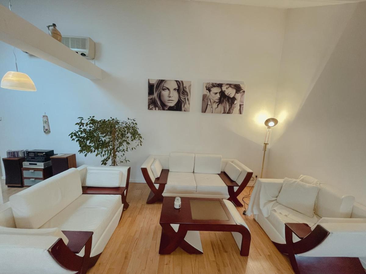 Luxury 150M2 Suite In Most Desirable Area Of Historic Central וינה מראה חיצוני תמונה